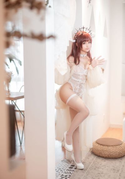 女大学生沙龙室3