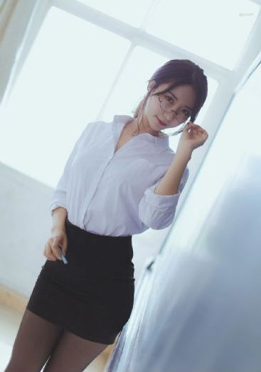 我年轻的继坶8韩剧电视剧